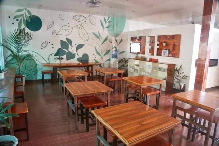 Cebuana'S Travelers Inn Coron Exterior foto