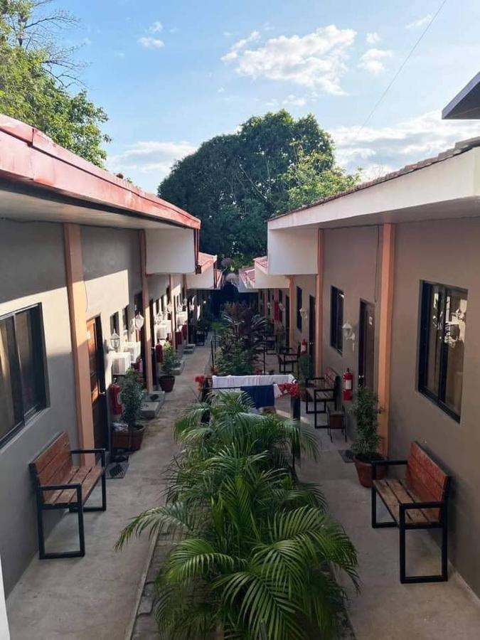 Cebuana'S Travelers Inn Coron Exterior foto